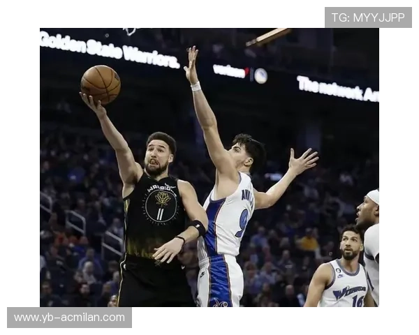 勇士队向三连冠发起冲击，勇士三个冠军的对手是谁